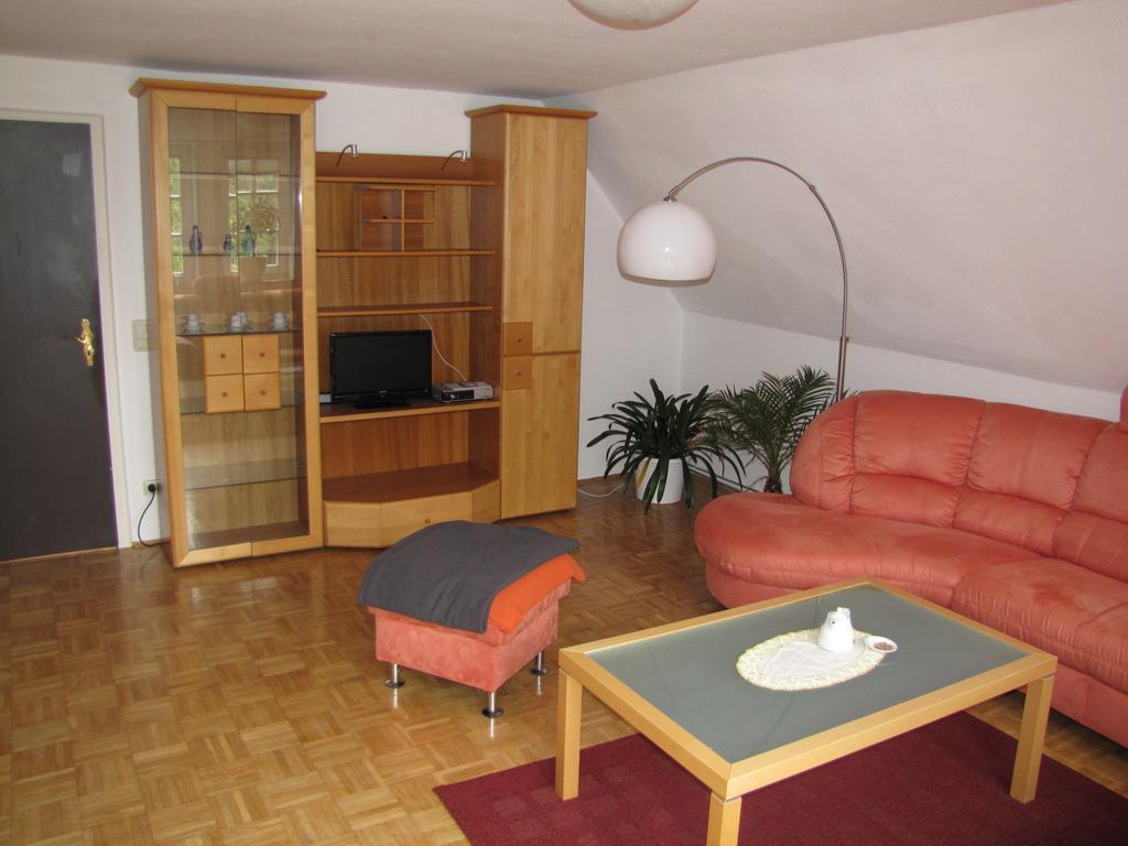 Hof Guttels Waldgasthof Ferienpension Rotenburg an der Fulda Room photo